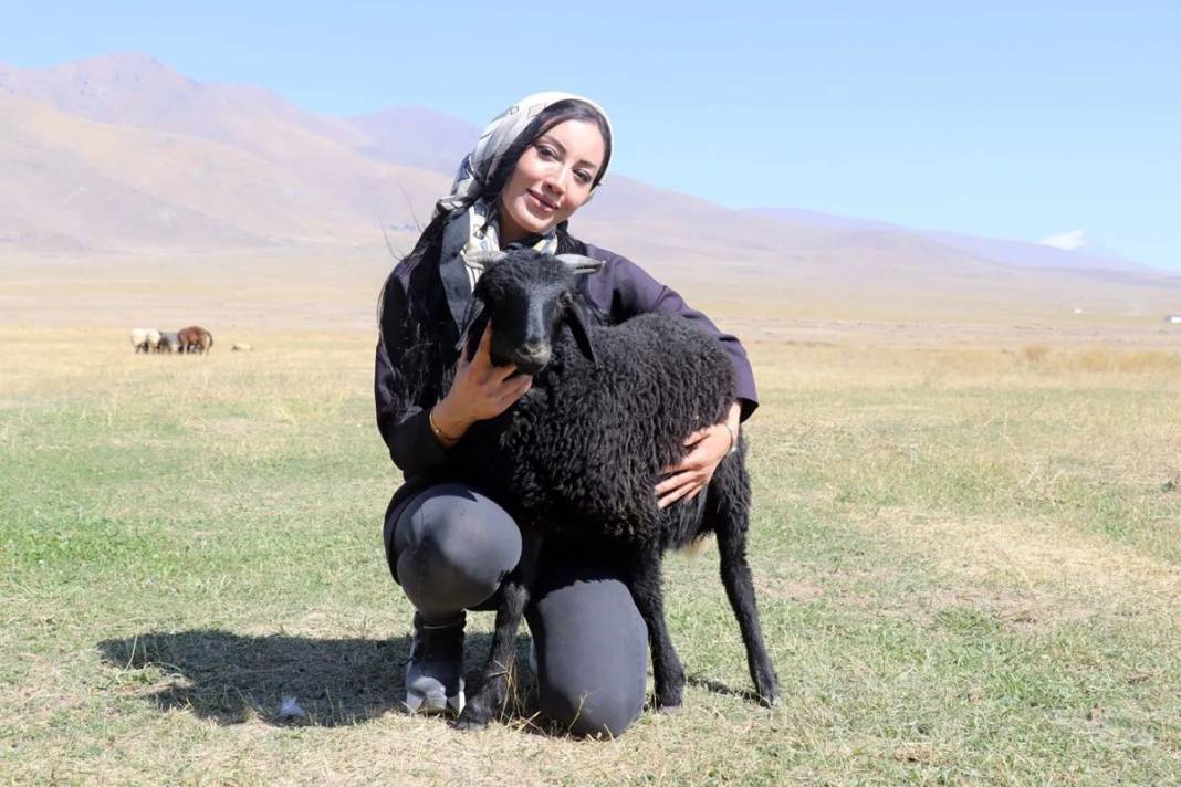 İlçedeki köyler arasında tek: Erkekler varken kadına sıcak bakmıyorduk ama... 2